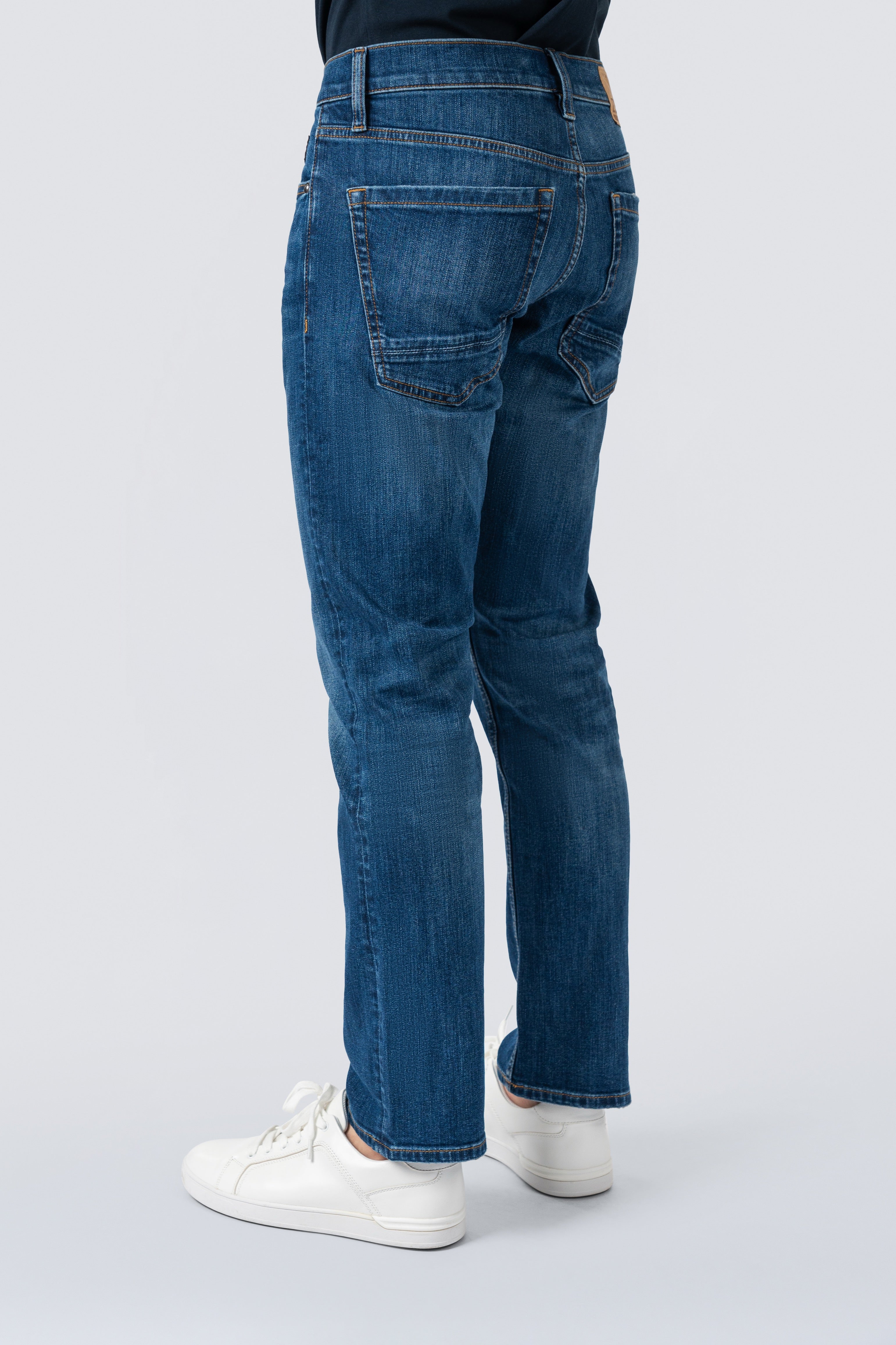 Rivet - Jeans aus Stretch Baumwolle