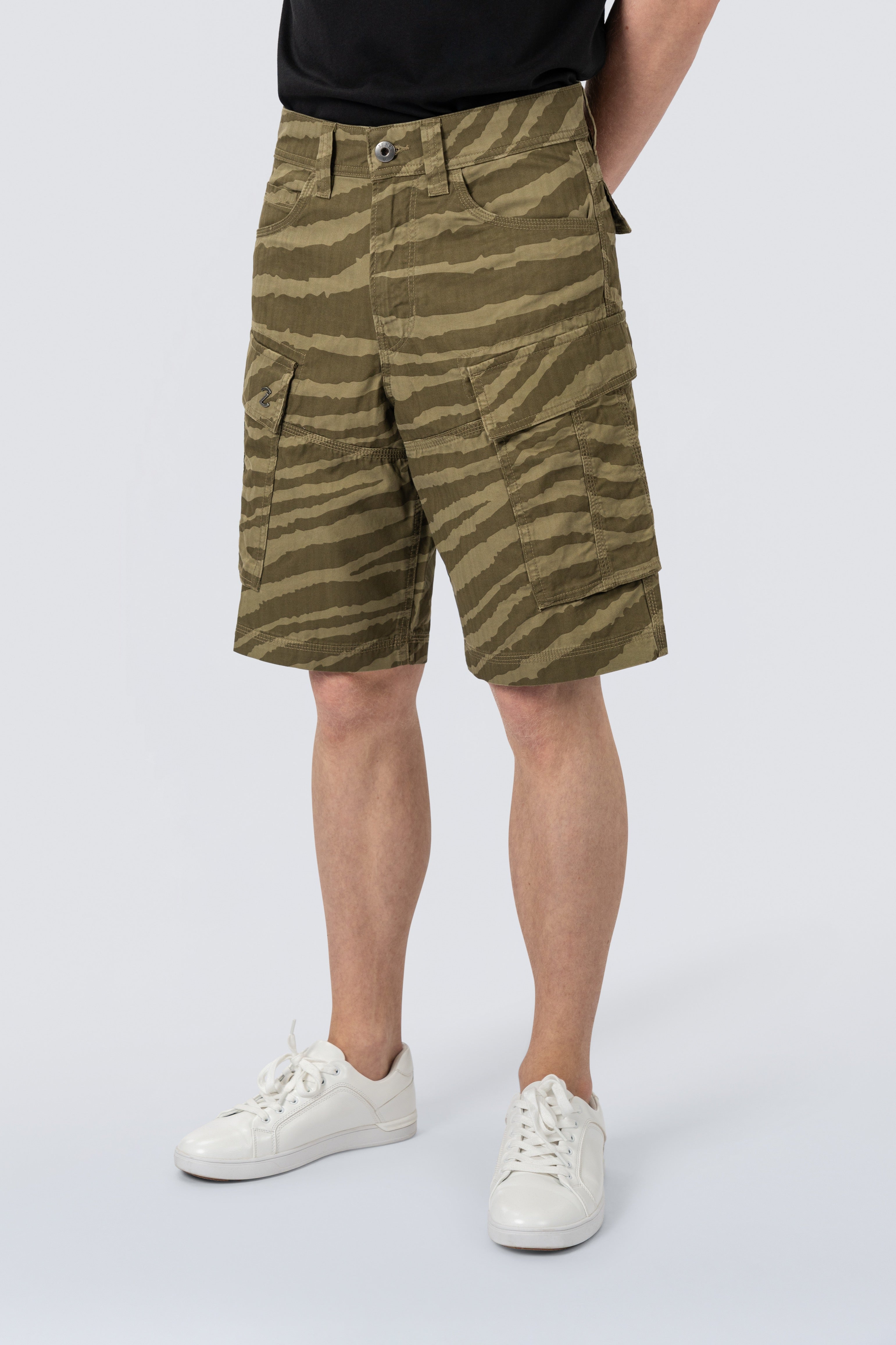 Traverse - Utility Cargo Shorts