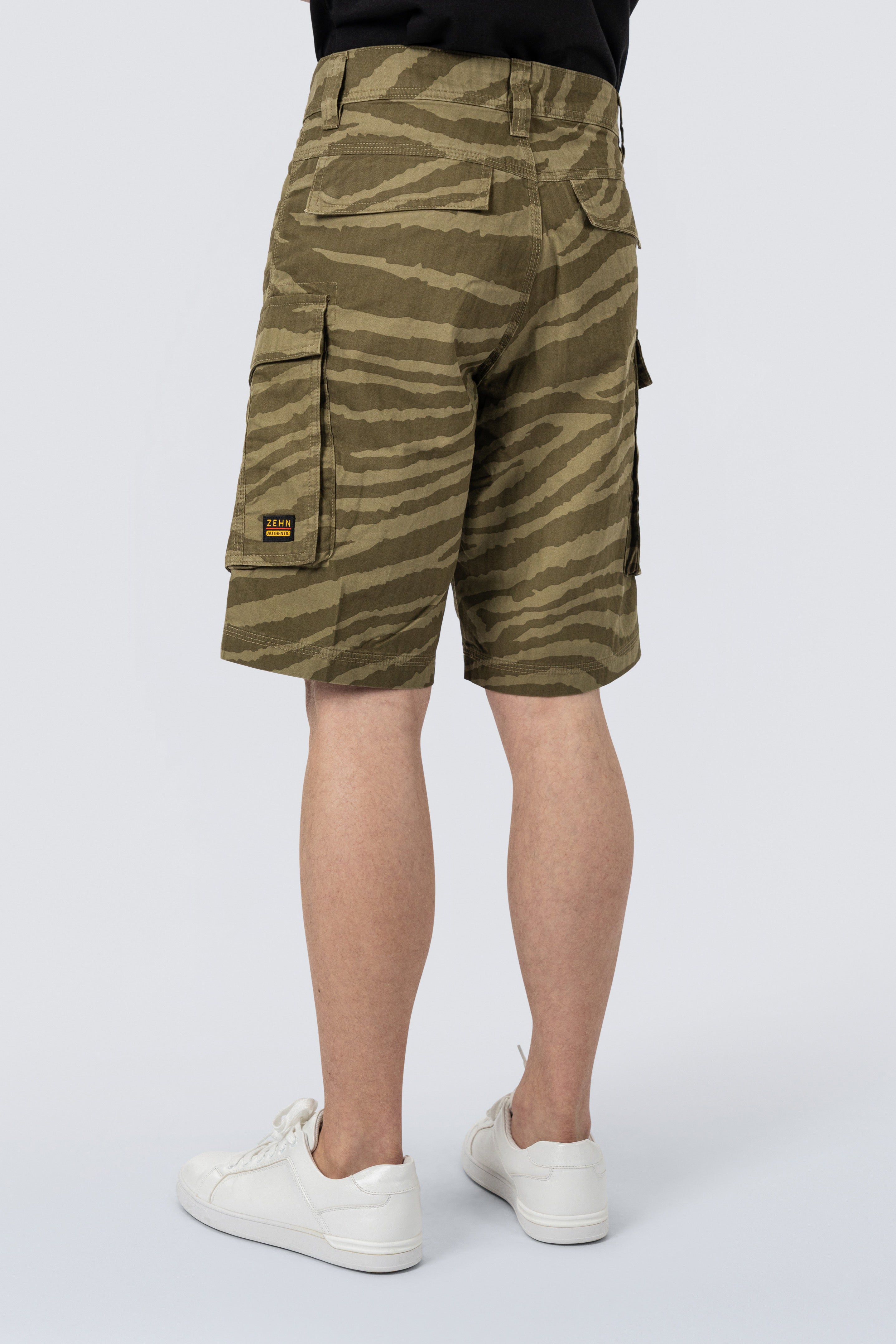 Traverse - Utility Cargo Shorts