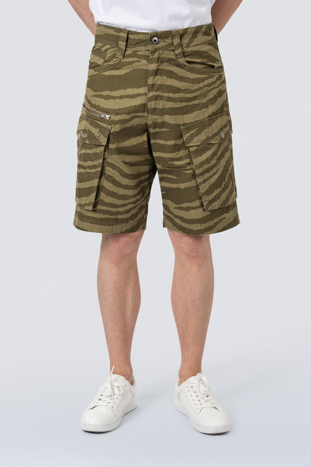 Outpost - Performance Cargo Shorts