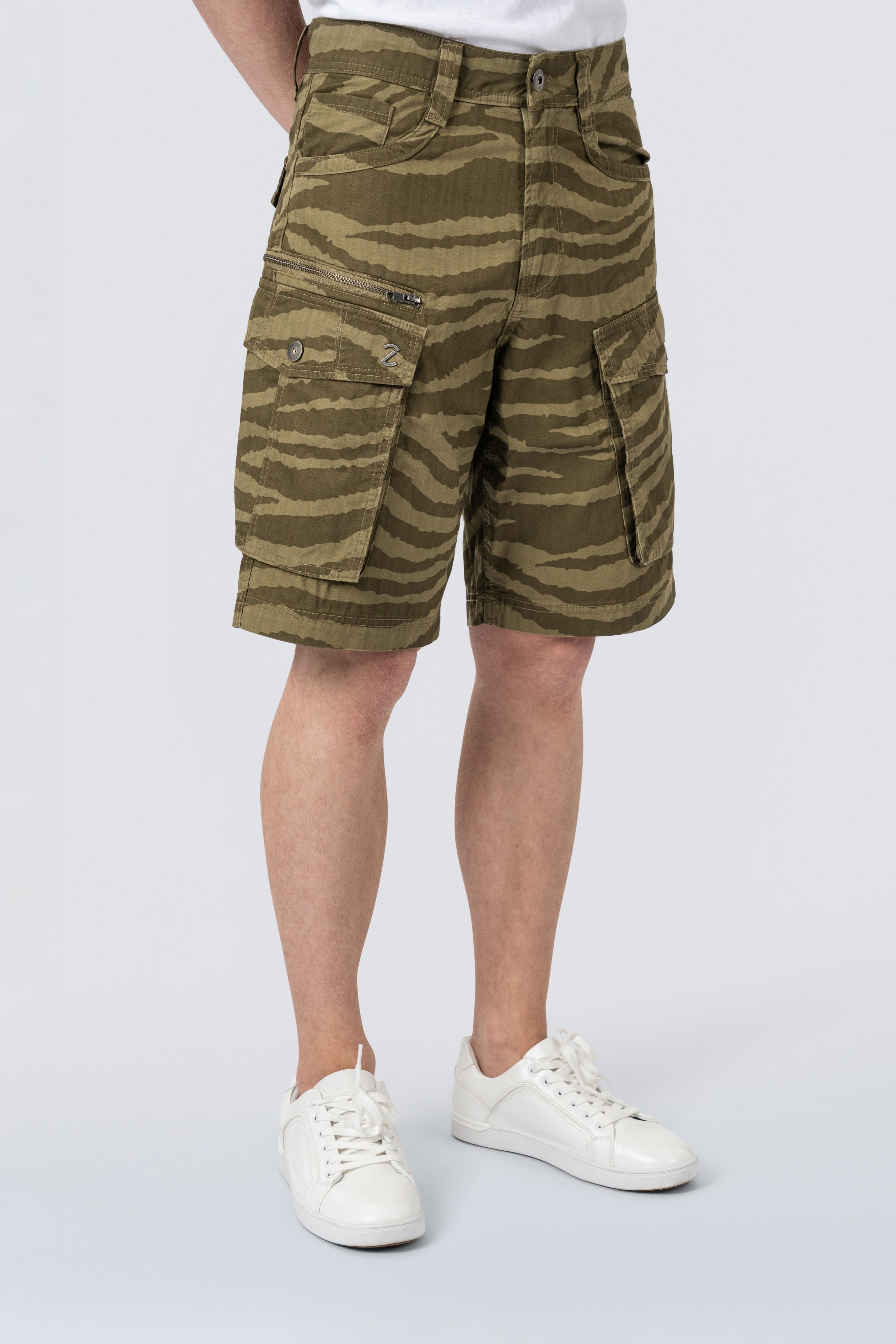 Outpost - Performance Cargo Shorts