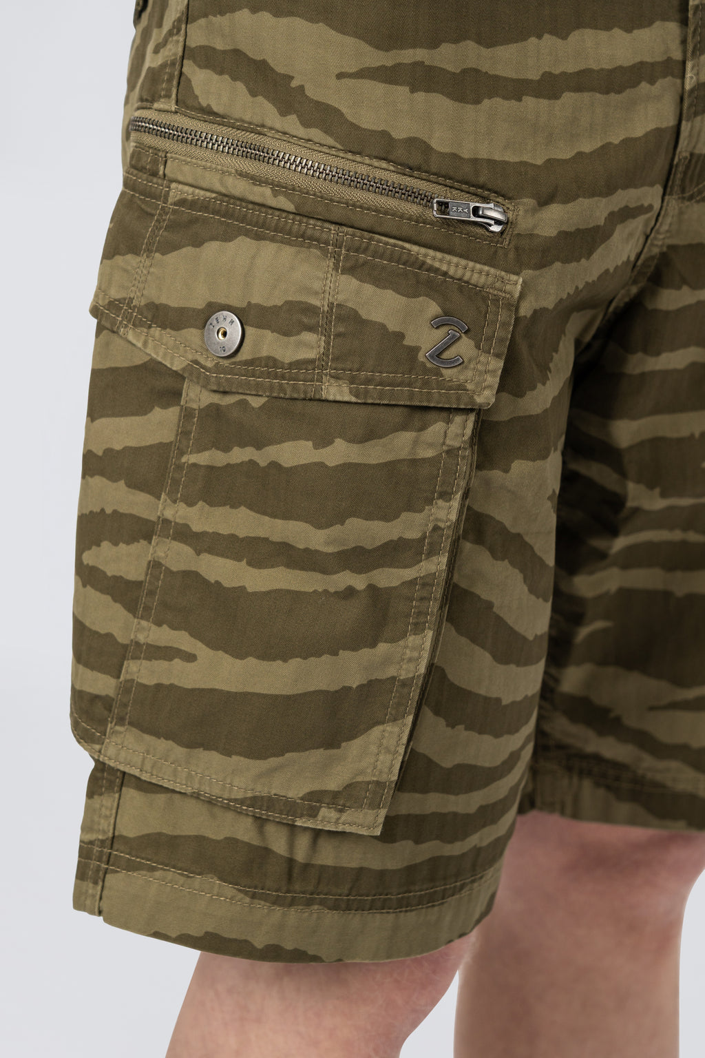 Outpost - Performance Cargo Shorts
